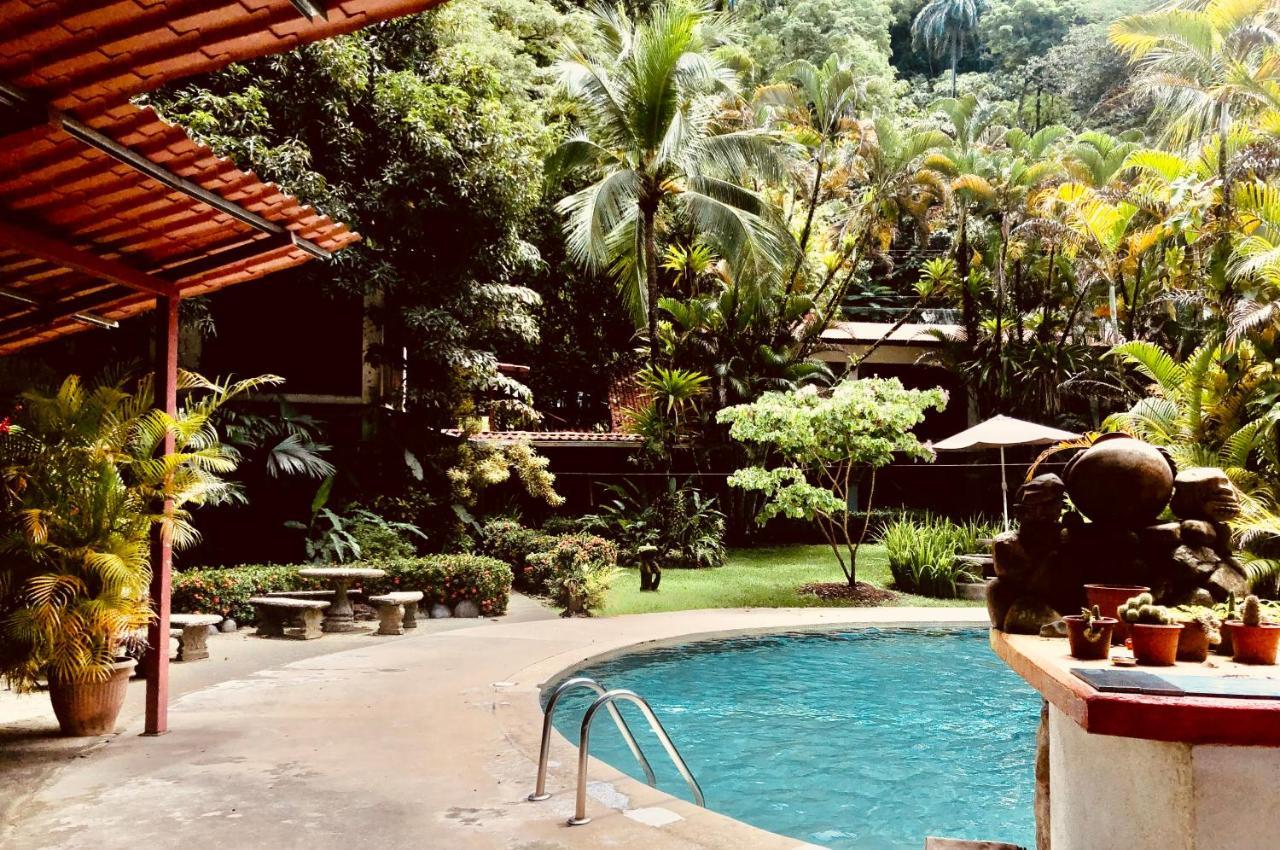Rio Lindo Hotel Dominical Exterior foto